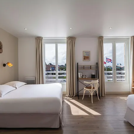 De Paris Hotel