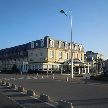De Paris Hotel